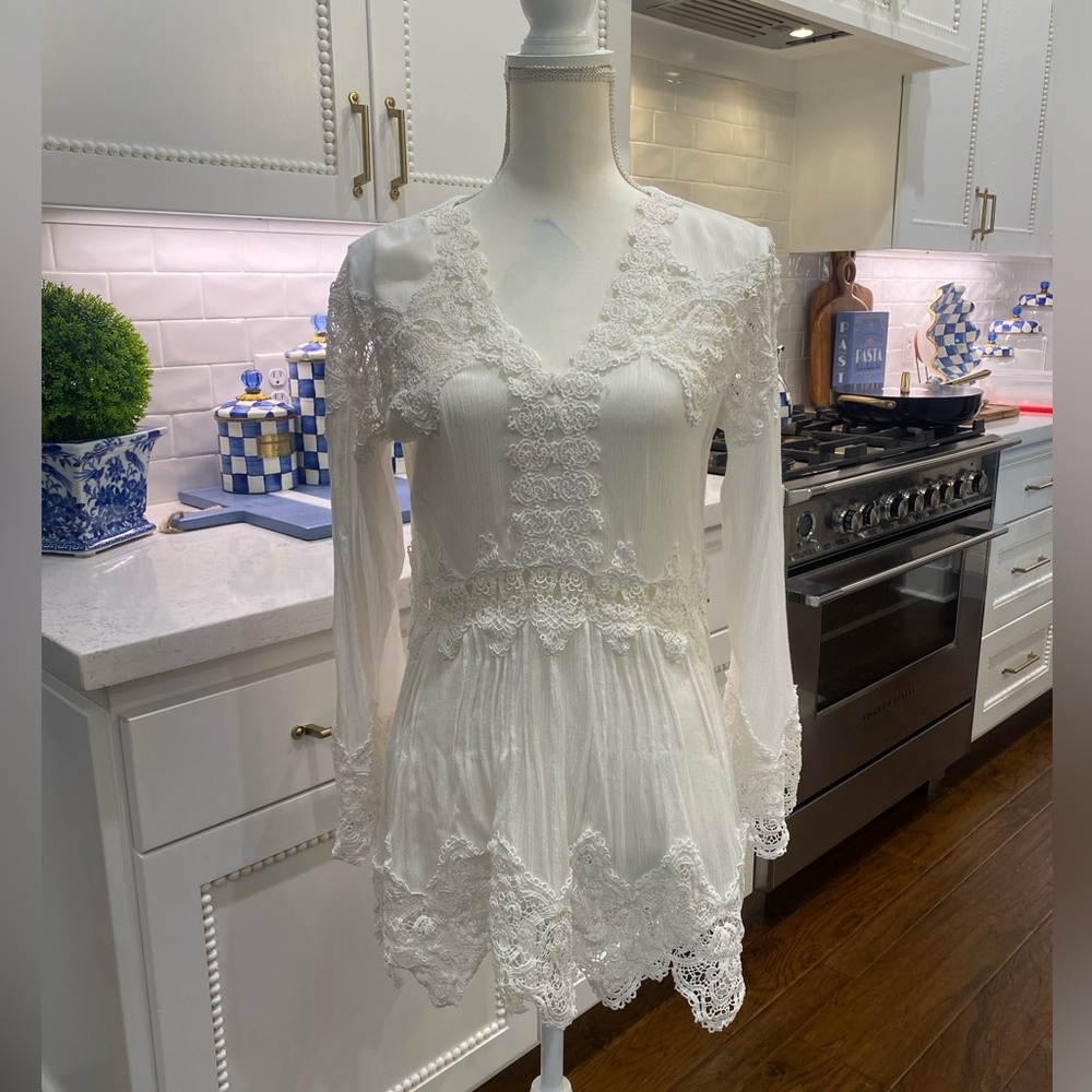 Boston Proper White lace Tunic size small
